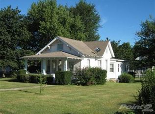 506 E Walker St, Ash Grove, MO 65604