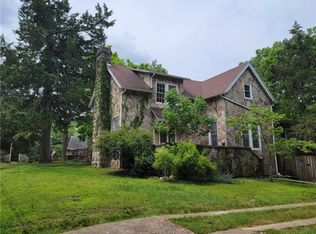 25 Kingshighway, Eureka Springs, AR 72632