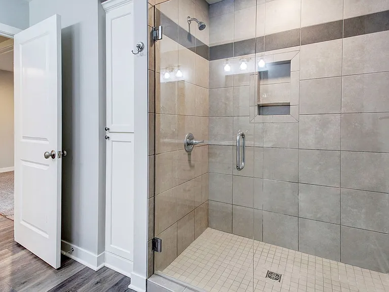 298 Northwest Xing — Photo 15