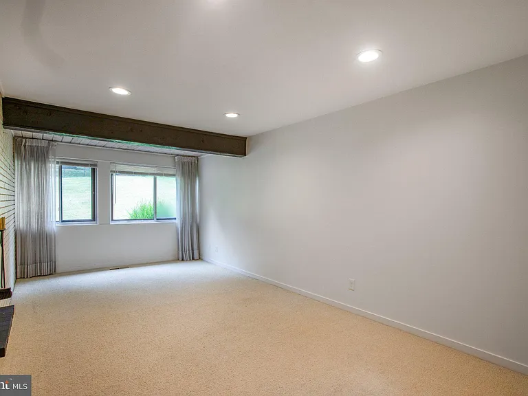 3406 Woodvalley Dr — Photo 27