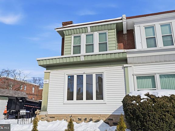 2nd image of 951 Wakeling St
