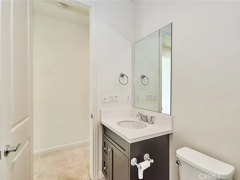 115 Mesa Verde Ln — Photo 32