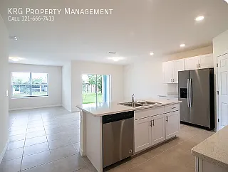 Brand-New 4-Bedroom Home with Modern Finishes in Cape Coral — Photo 2