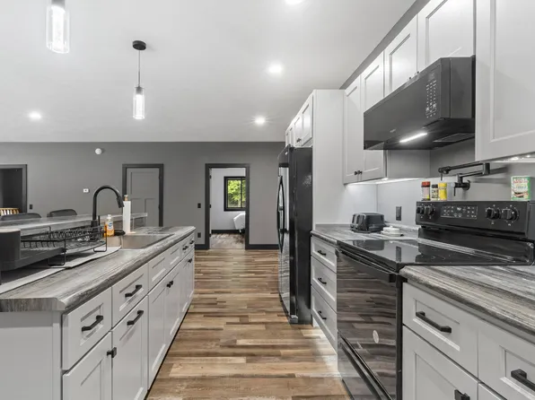 4459 Ely Rd, Honor, MI 49640