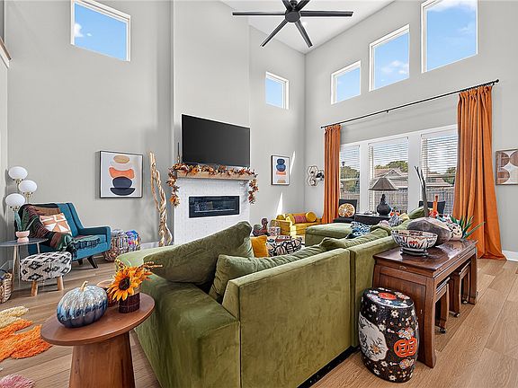5th image of 2512 Fairway Cir
