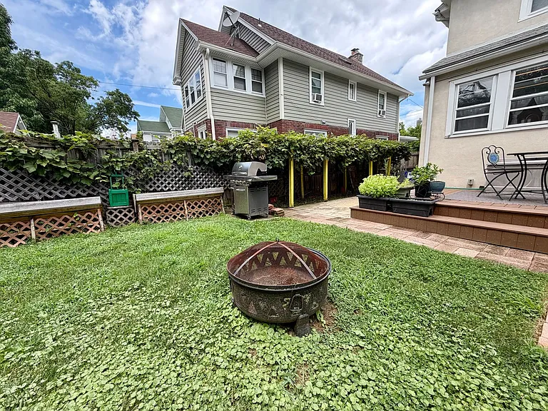 318 Lincoln Ave — Photo 65