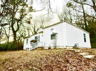 1316 Starnes St, Guntersville, AL 35976