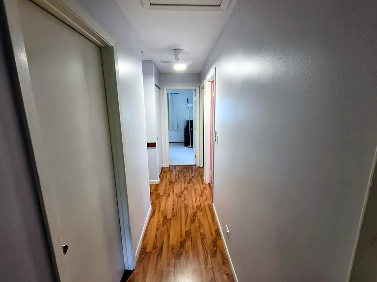 800 W Beechtree Ln — Photo 14