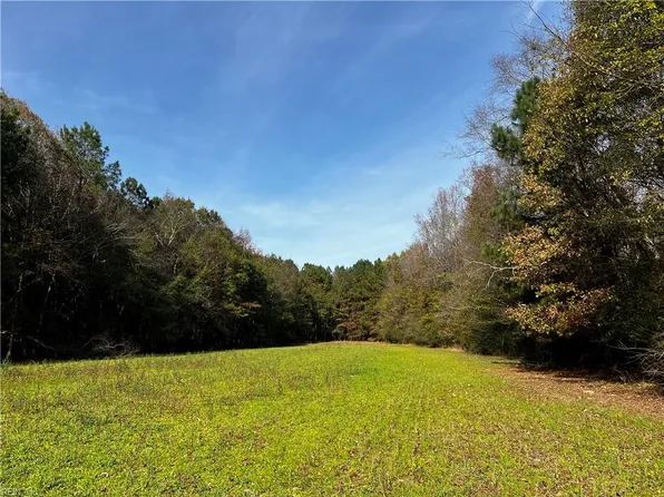 100 Purdy Rd, Emporia, VA 23847