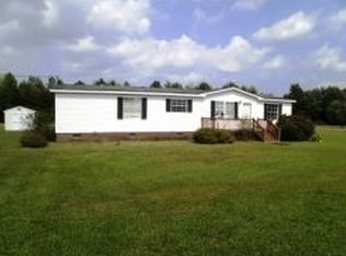 2665 Coker Town Rd, Whitakers, NC 27891