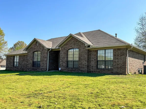 2500 Margaret Cir, Conway, AR 72034