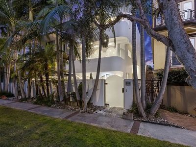 120 Mast Mall, Marina Del Rey, CA, 90292