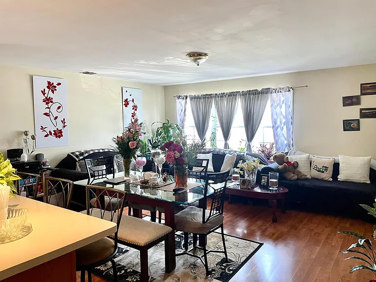 175 Berry St #2 — Photo 2