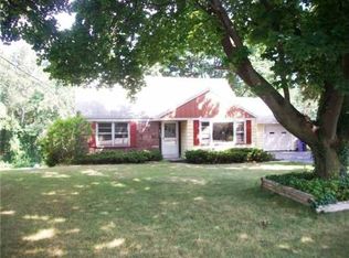 1516 Ridge Rd, Webster, NY 14580