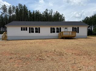 689 Cub Creek Rd, Appomattox, VA 24522