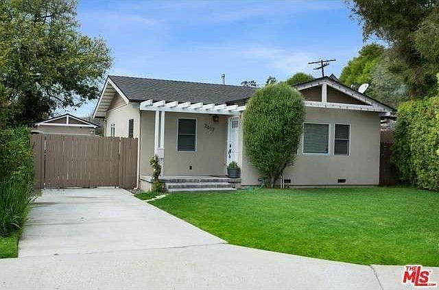 1st image of 2617 Corinth Ave