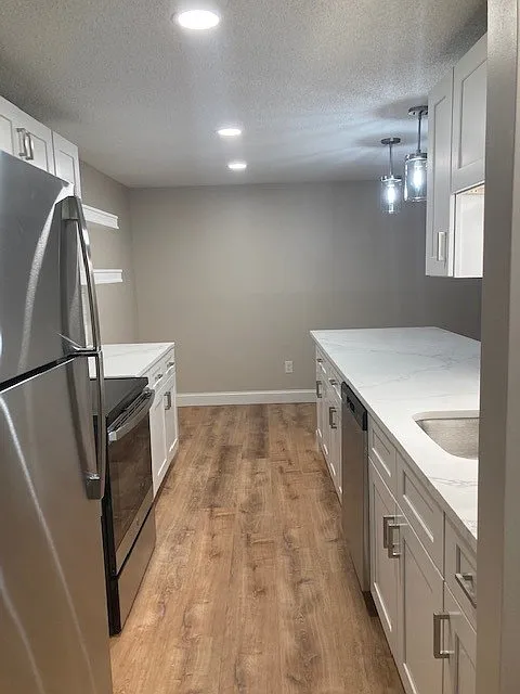 1 bed, 815 sqft, $1,995 — Photo 4
