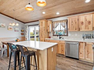 6317 Dempsey Ave SW, Waverly, MN 55390