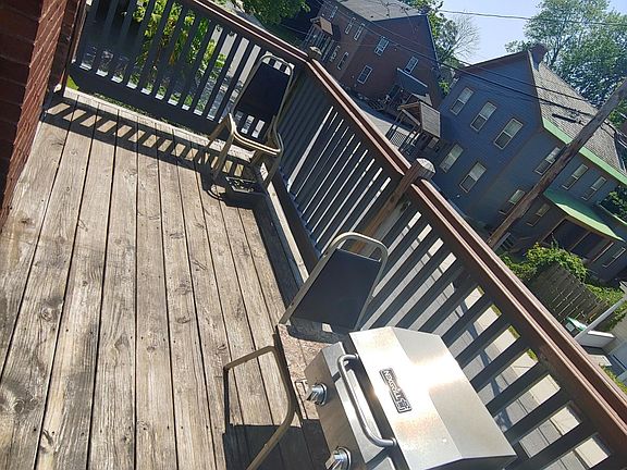 5th image of 24 Broad St APT 3