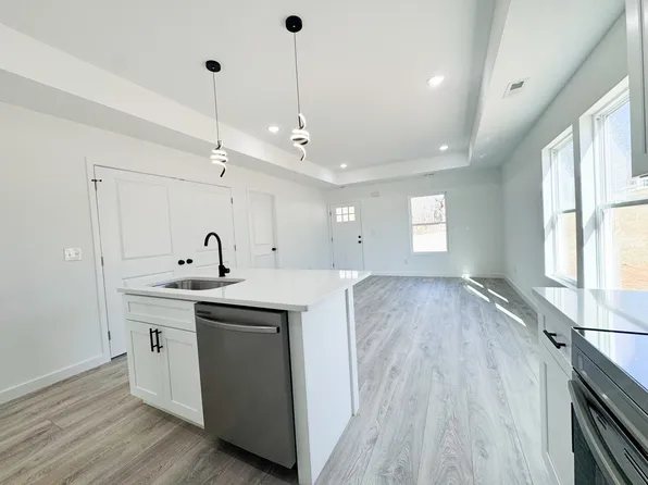 287 Scenic Ave, Campobello, SC 29322