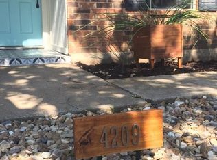 4209 Coronet Ln, Arlington, TX 76017