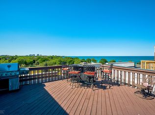 7748 N Sheridan Rd #5, Chicago, IL 60626