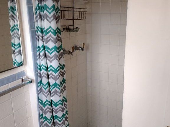 5th image of 4120 Altura Ave
