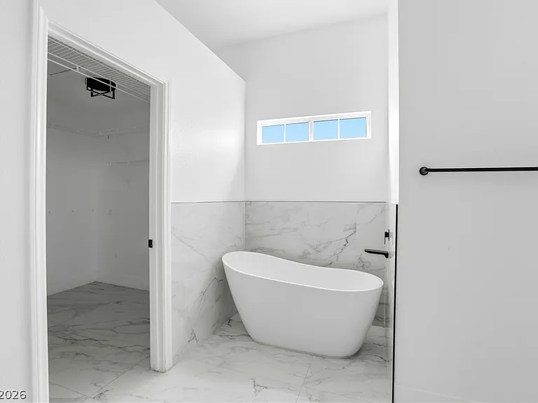 5204 Elm Grove Dr — Photo 26