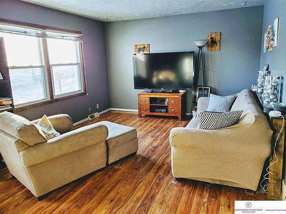 4th image of 15934 Marinda Cir