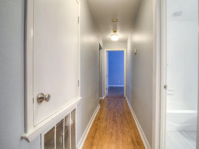 3200 Duval St #105 — Photo 10