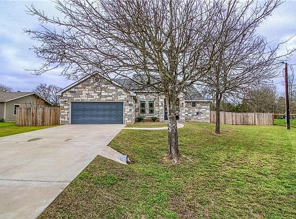 3rd image of 152 Lba Dr