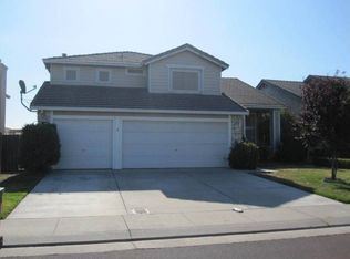 14401 Pinewood Dr, Lathrop, CA 95330