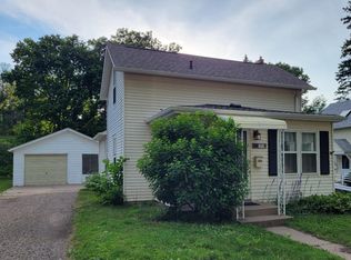 1516 Norwood St, Red Wing, MN 55066