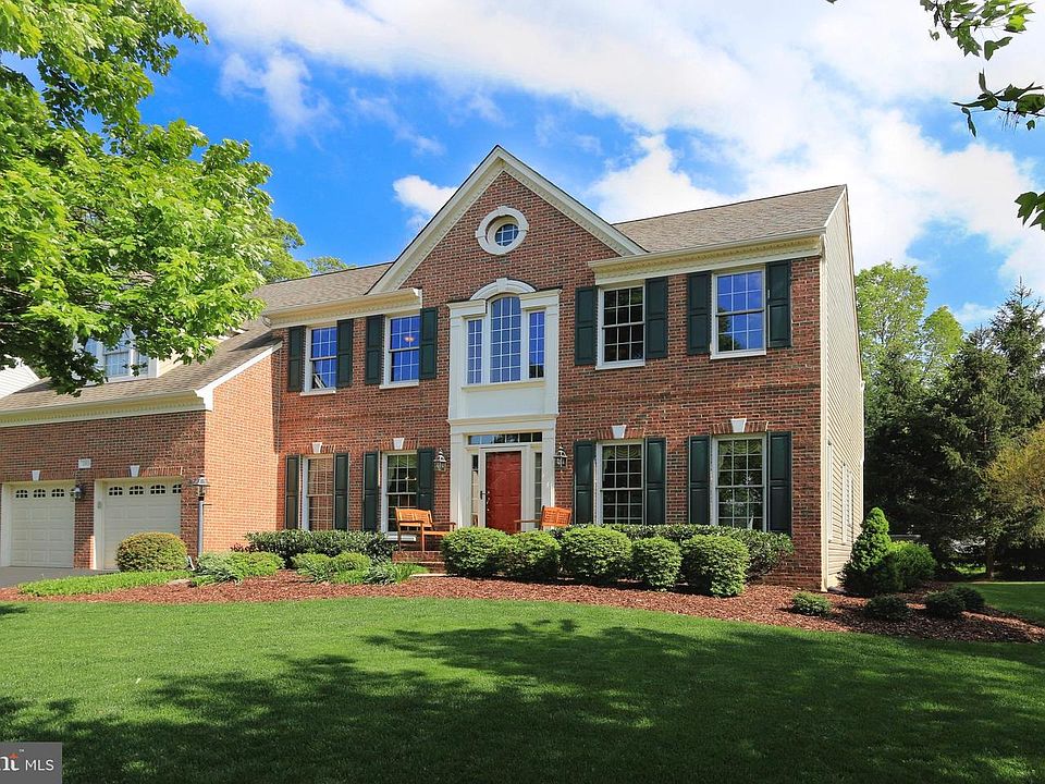 1st image of 2513 Camberwell Ct