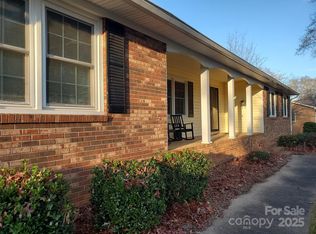 2318 Shaw Ave, Gastonia, NC 28054