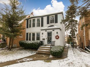 904 Harrison St, Park Ridge, IL 60068