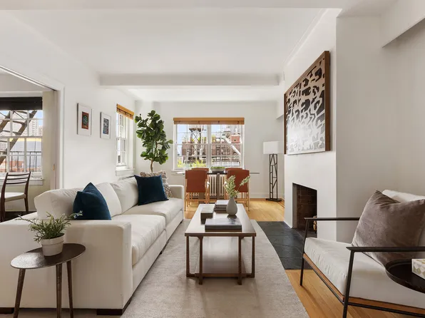 51 5th Avenue image 1 of 12