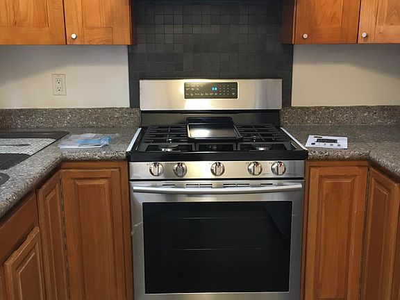 3rd image of 48 N Ellsworth Ave APT B