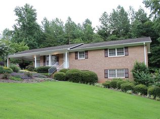 162 White Oak St, Walhalla, SC 29691