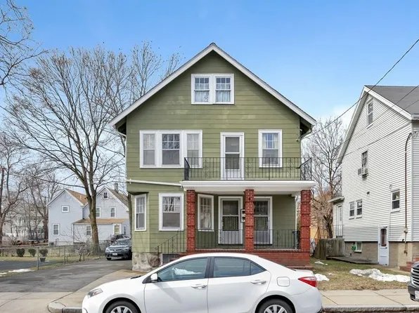 35 Manning St #2, Boston, MA 02131