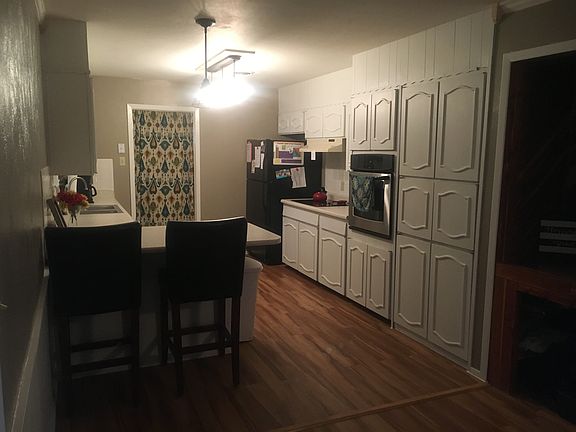 4th image of 2113 Lynn St