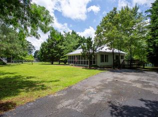 710 Mulberry Cir, Woodstock, GA 30189