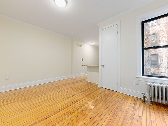 3rd image of 280 14th St APT 5C