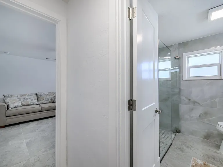 149 Crescent Dr — Photo 45