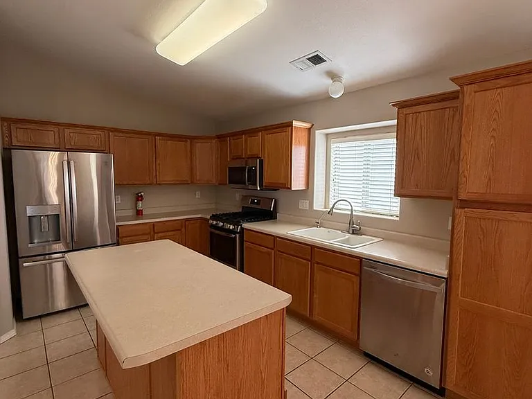 2526 Tuscan Hills Ln — Photo 12