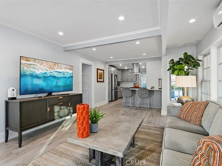 414 Cypress Dr — Photo 14