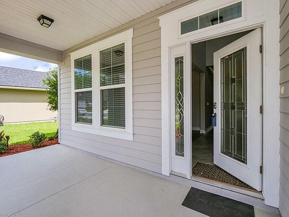 3rd image of 299 Shetland Dr