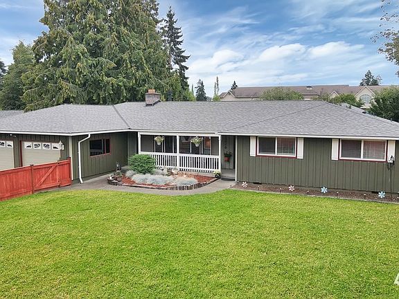 2nd image of 2226 111th Avenue Ct E