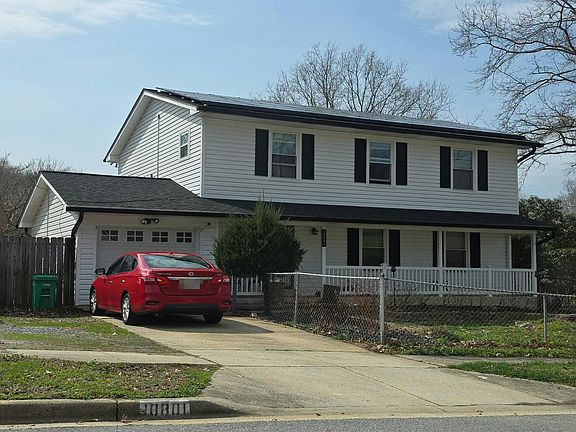 3rd image of 10801 Winston Churchill Ct