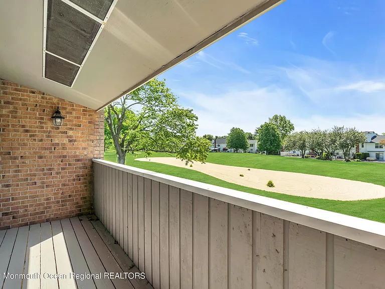 54 Linden Court Spg — Photo 14